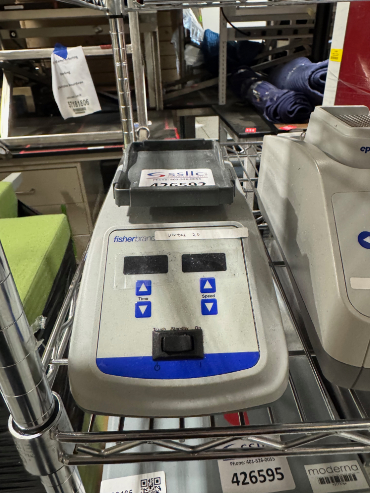 Image of Fisherbrand Microplate Vortexer